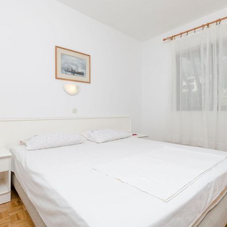 Apartments Tonin Ivan Dolac Exterior foto