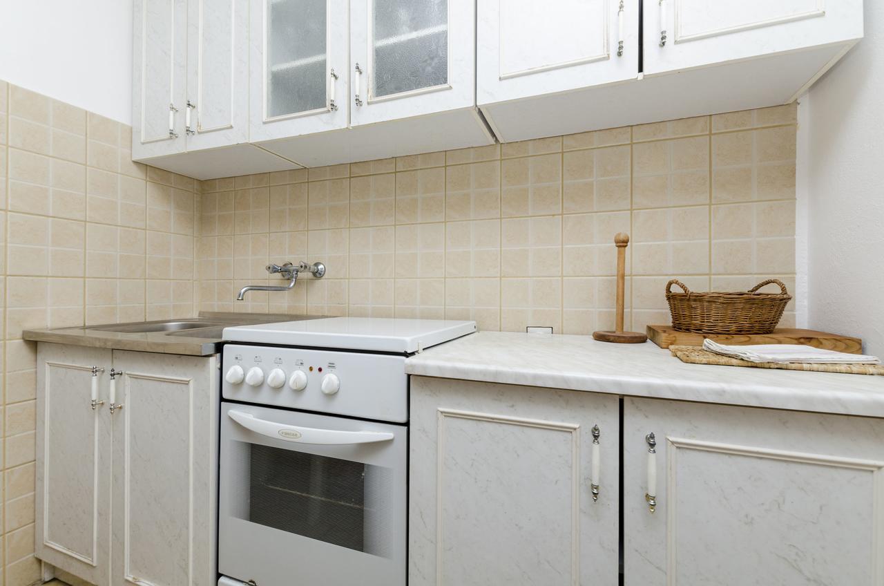 Apartments Tonin Ivan Dolac Exterior foto
