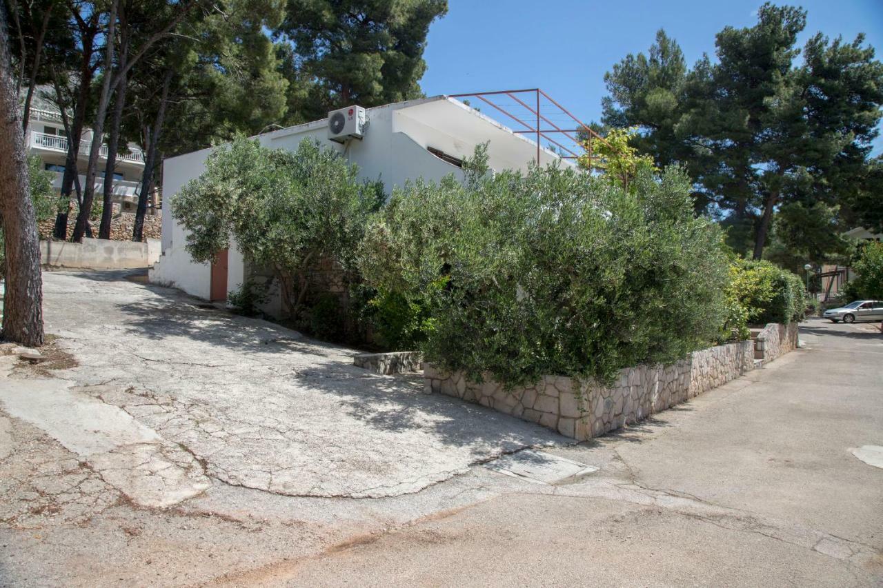 Apartments Tonin Ivan Dolac Exterior foto