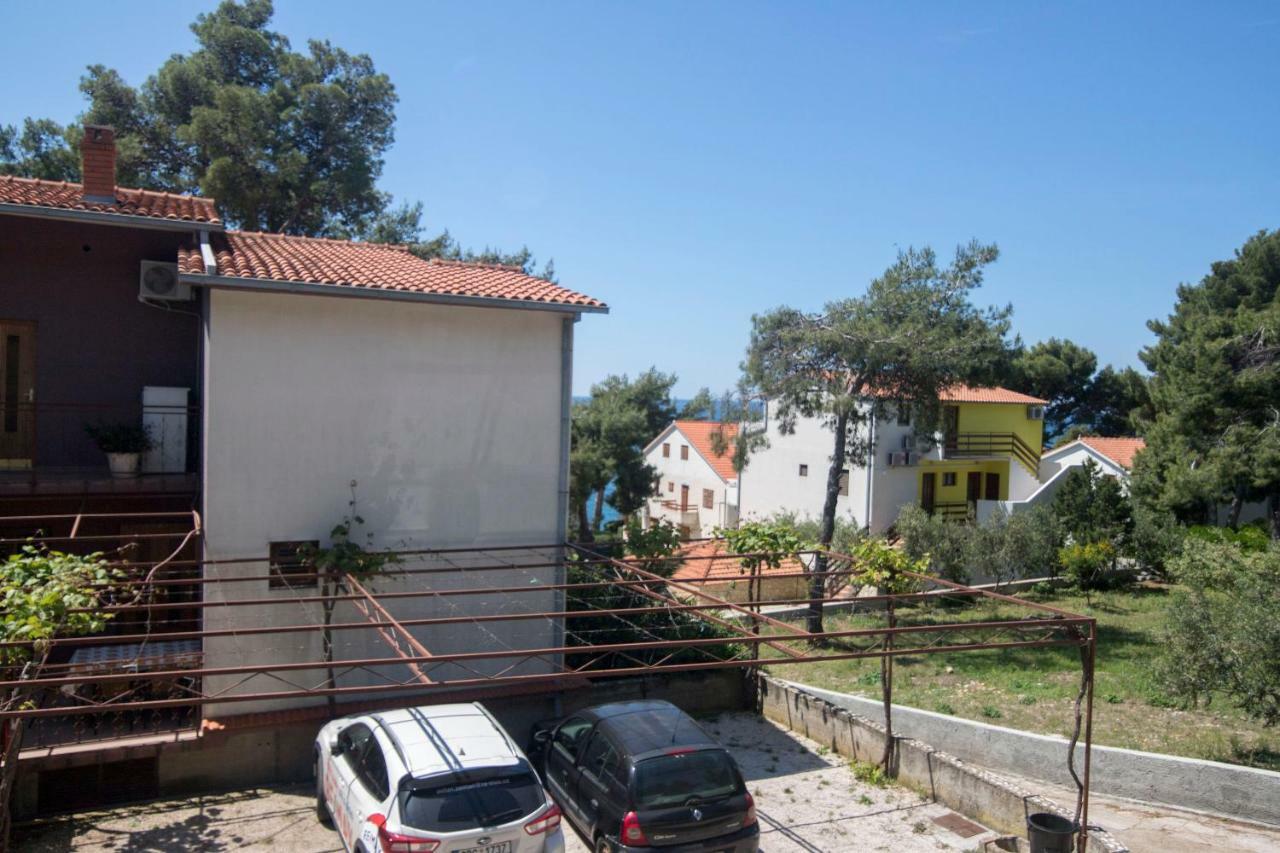 Apartments Tonin Ivan Dolac Exterior foto